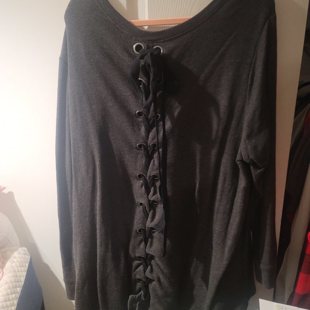 Sweater - Picture 2 of 2